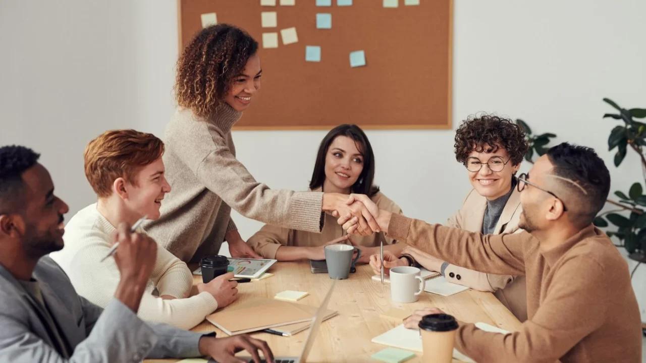 Entretien professionnel entre candidat et recruteur